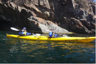 Roaring-40s-Kayaking
